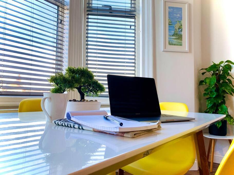 Beautiful Space Stylish And Modern! Perfect Location Blackpool Exterior foto